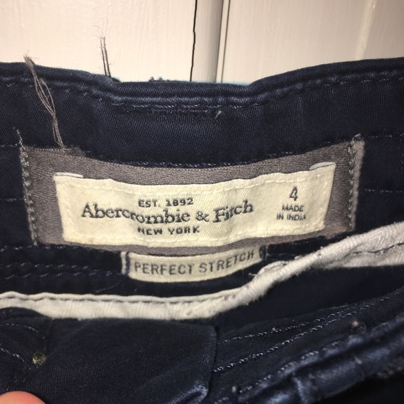 Abercrombie Navy Shorts - Picture 3 of 5